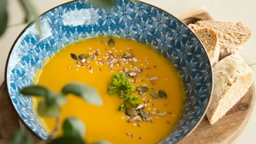 butternut squash, soup recipes, healthy soup, vegetable soup, curry, healthy recipes, autumn recipes