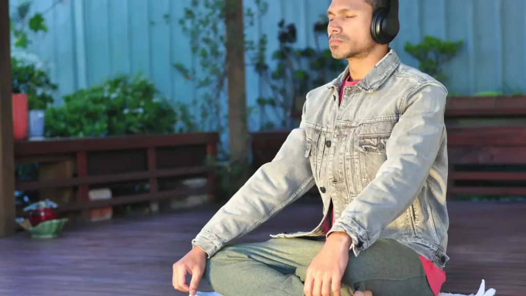 Lower cortisol naturally - practising relaxation to manage stress