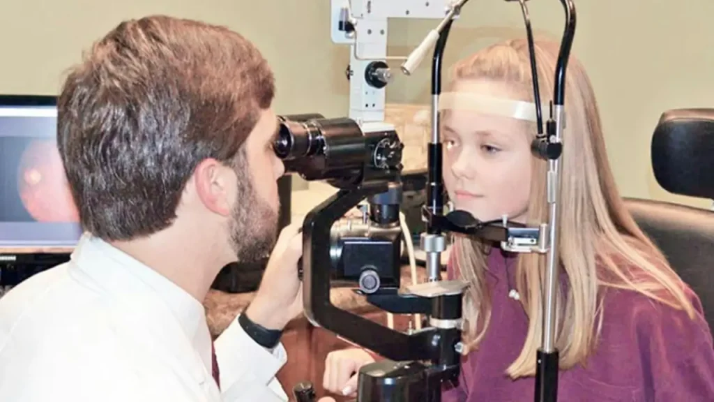 How To Improve Eyesight - Eye examination and healthy vision care